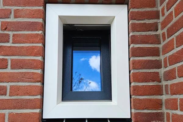 Onderhoudsarme kunststof kozijnen in Hoogeveen